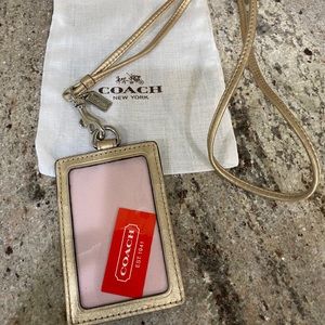Coach Lanyard Gold & Brown